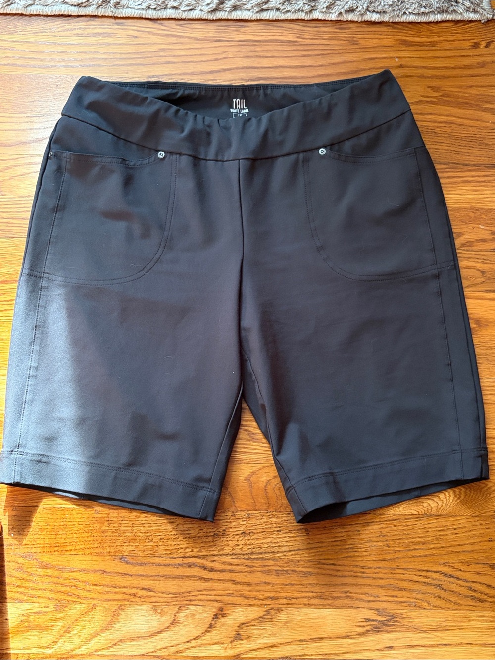 TAIL Black Women's Athletic Bermuda Shorts
